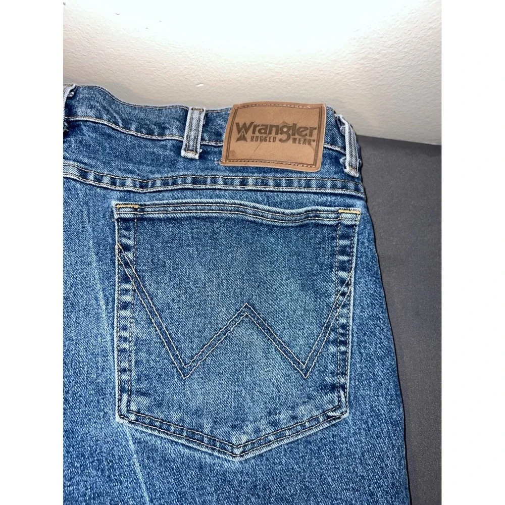 Wrangler Rugged Wear Mens Blue Denim Straight Leg Jeans 38x30 315AODS
